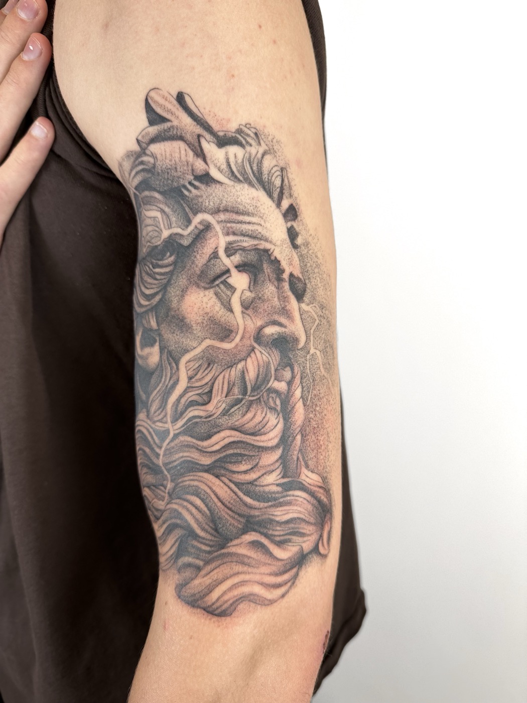 Zeus/Poseidon bust with lightning (arm)